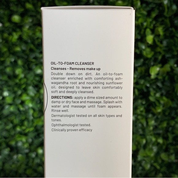 Dr. B Lab Oil To Foam Cleanser | NEW | Dr Brandt - Picture 5 of 10
